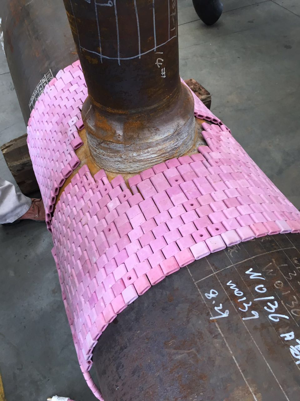履带式管子加热器